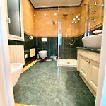 Abcdecor Italia Lägenhet